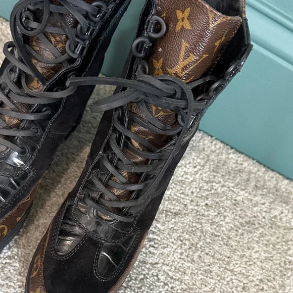 Louis Vuitton Laureate Desert Platform Boots Women’s sz 8 100% Authentic - Picture 7 of 9